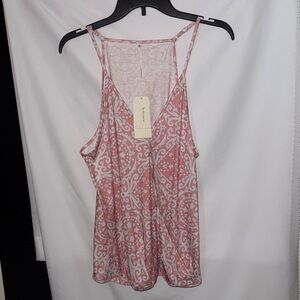 Aokosor Rose and White Patterned Camisole